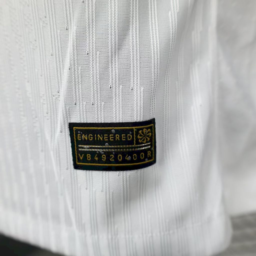 Camiseta FC Barcelona Edición Especial Blanca 2024/25 Versión Jugador