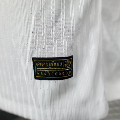 Camiseta FC Barcelona Edición Especial Blanca 2024/25 Versión Jugador