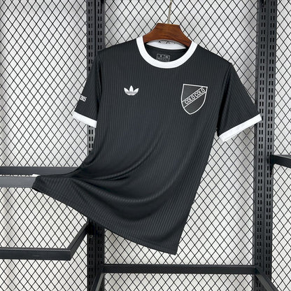 Camiseta Colo Colo "Casual Retro Negro" 2025 Versión Fan