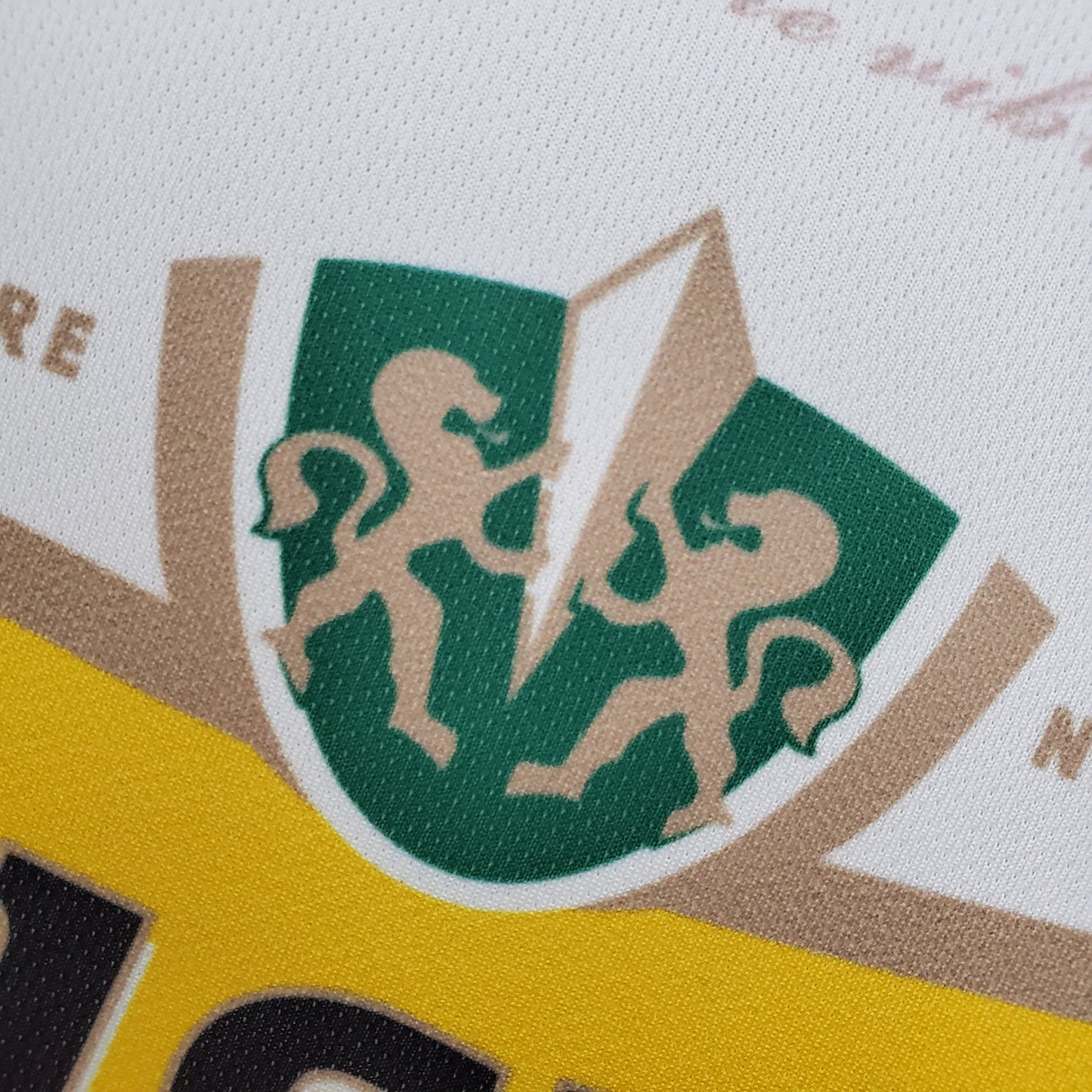 Camiseta Colo Colo Local Retro 2011