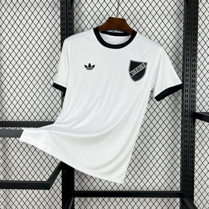 Camiseta Colo Colo "Casual Retro Blanca" 2025 Versión Fan