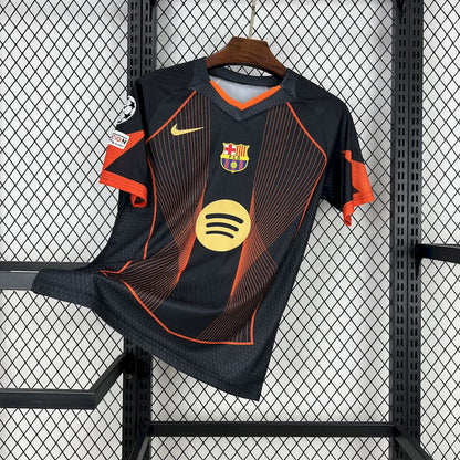 Camiseta FC Barcelona Edición Especial Negro y Naranja 2025/26 Versión Fan
