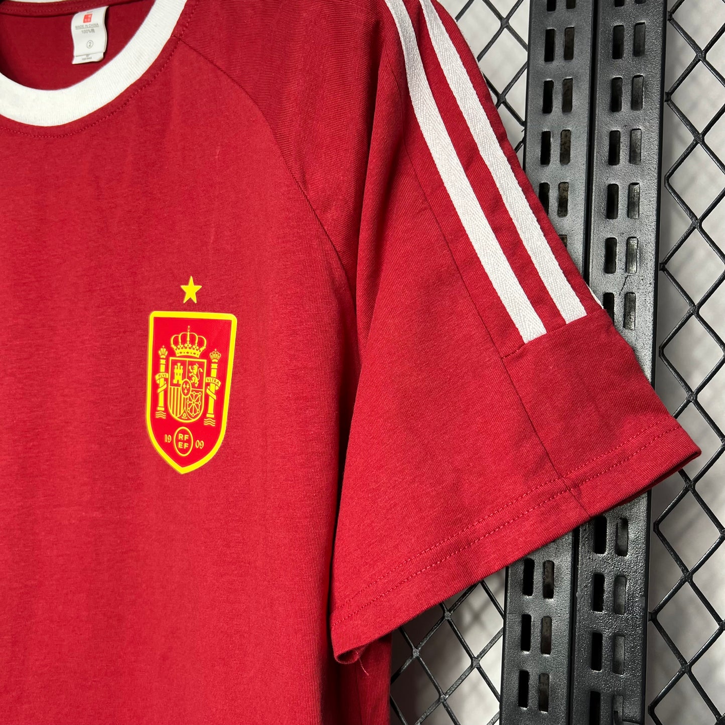 Camiseta España Edición Especial Retro Roja 2024 Versión Fan