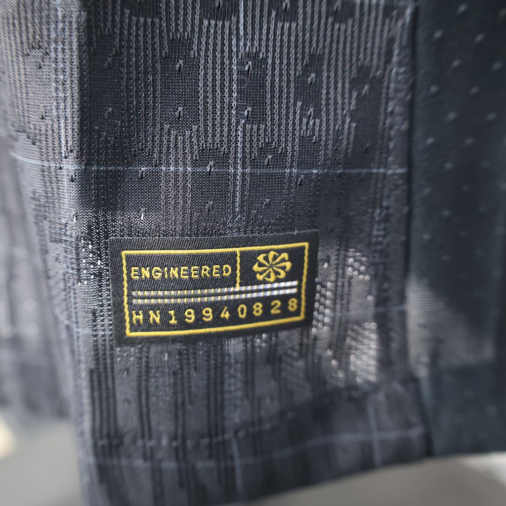 Camiseta Tottenham Hotspur Negra 2025/26 Versión Jugador