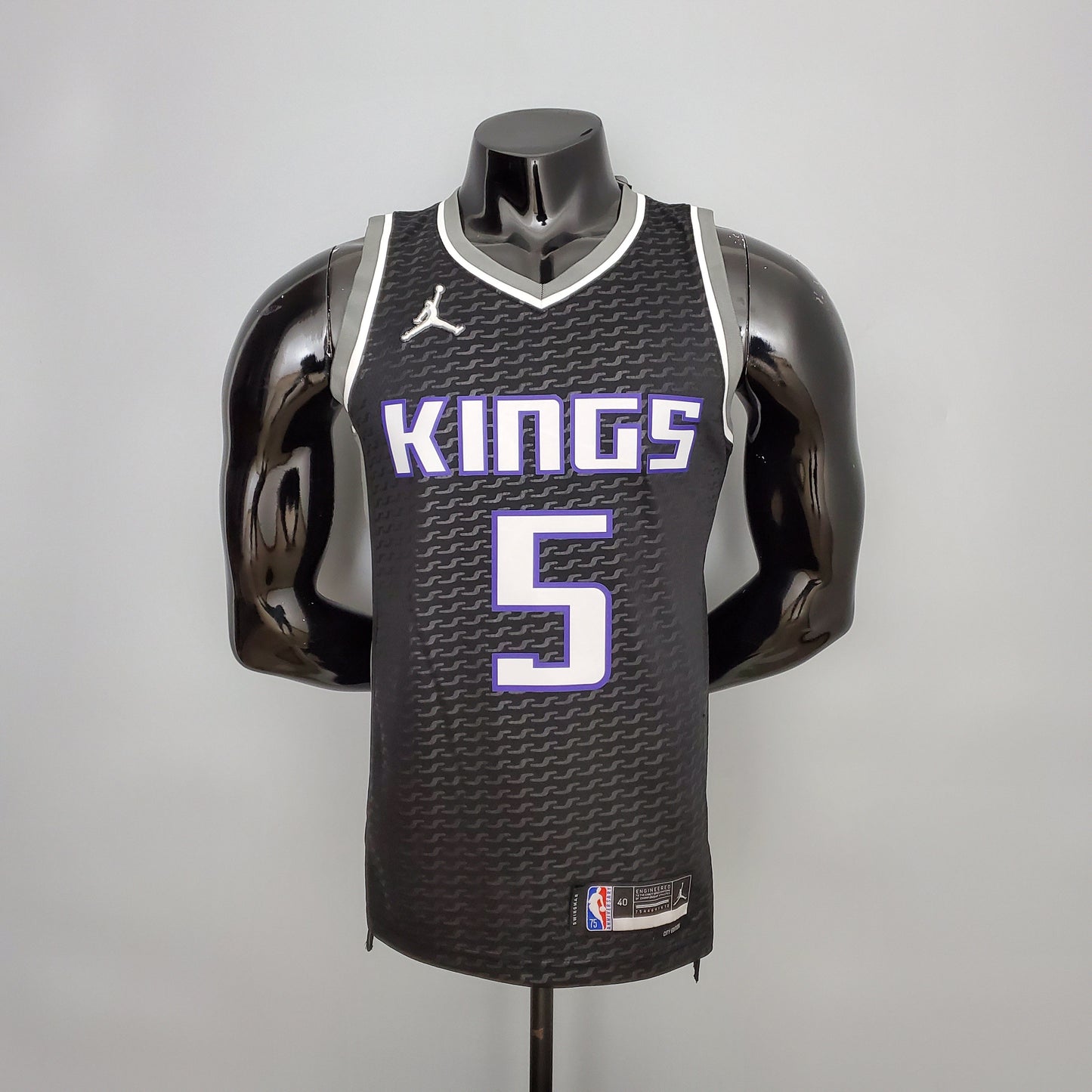 Camiseta Sacramento Kings Camiseta Negra Clásica
