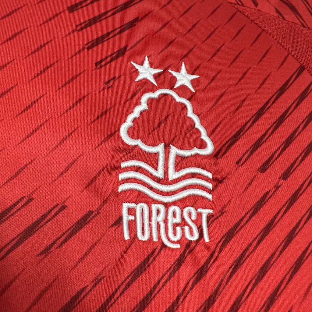 Camiseta Nottingham Forest Local 2024/25 Versión Fan