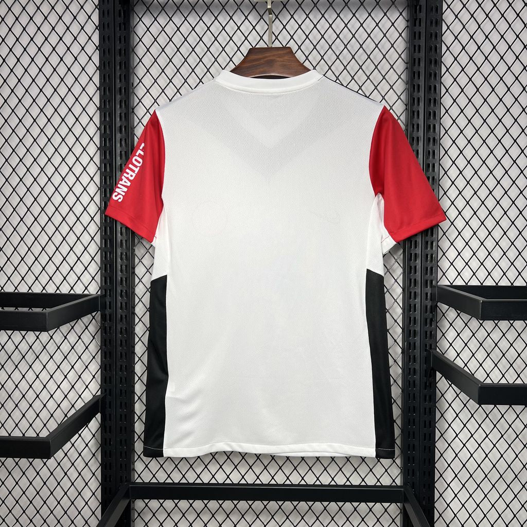 Camiseta Eintracht Frankfurt Local 2024/25 Versión Fan