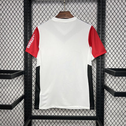 Camiseta Eintracht Frankfurt Local 2024/25 Versión Fan