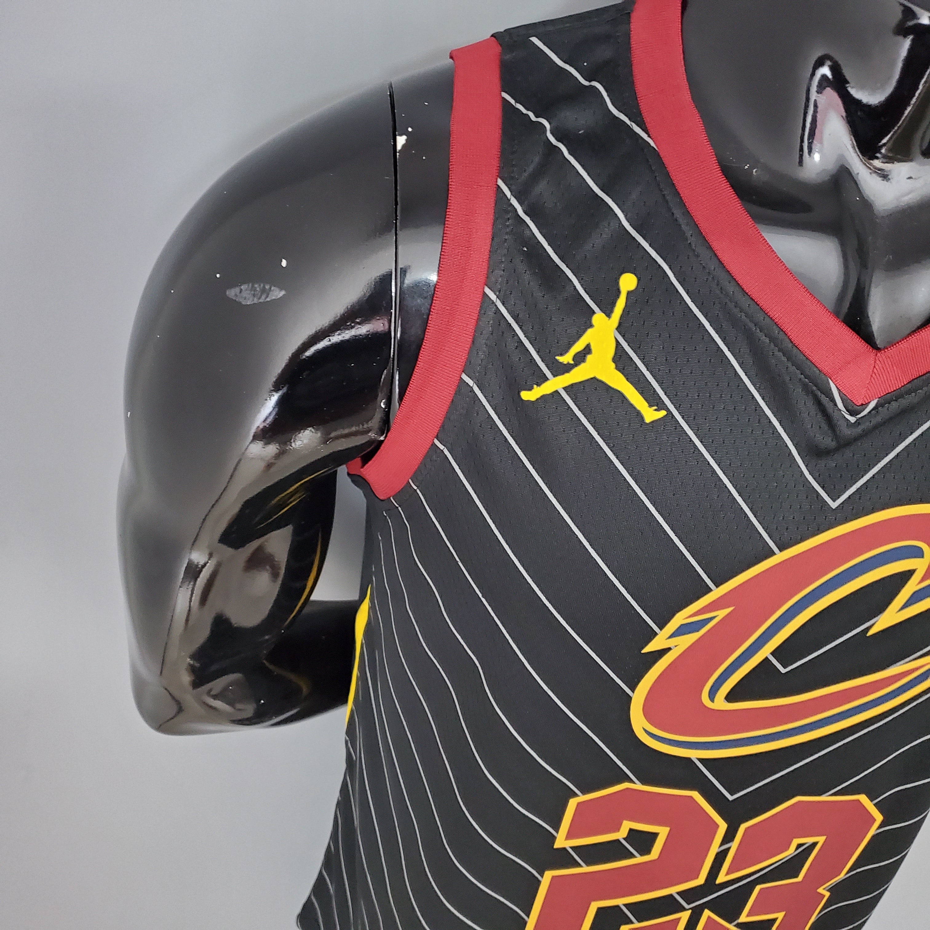 Cleveland Cavaliers "Edición Limitada" Negra