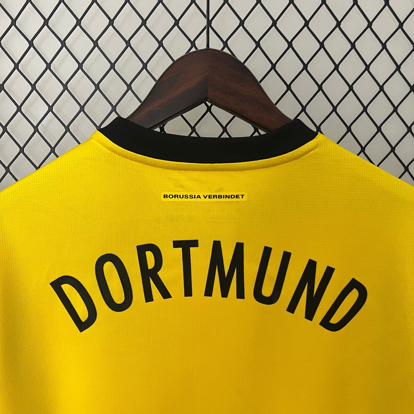 Camiseta Borussia Dortmund Local 2024/25 Versión Fan