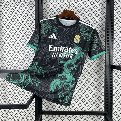 Camiseta Real Madrid Edición Dragón Negro y Verde 2025/26 Versión Fan