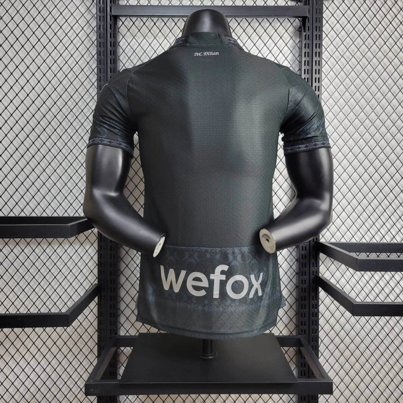 Camiseta AC Milán "Pleasures" Negra 2023/24 Versión Jugador