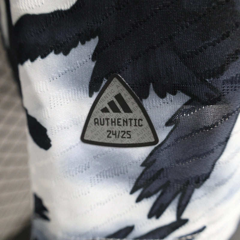 Camiseta Japón "Itachi Uchiha" 2024 Versión Jugador