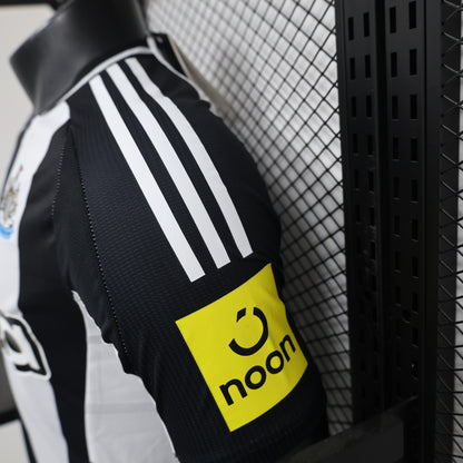 Camiseta Newcastle Local 2024/25 Versión Jugador