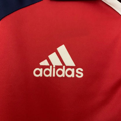 Camiseta Universidad de Chile Visita Retro 2001/02 Versión Fan