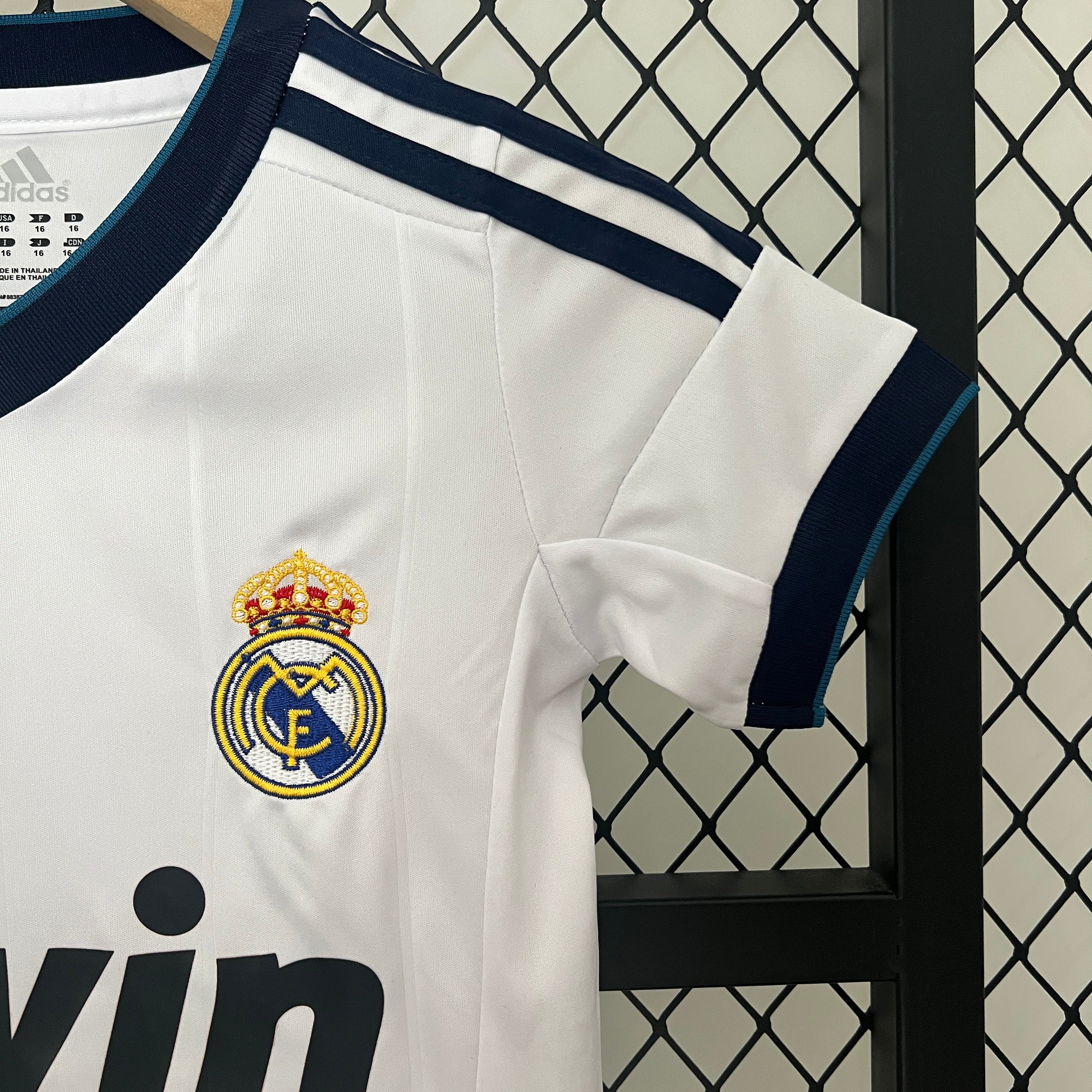 Real Madrid Retro Kit Niños Local 2012/13