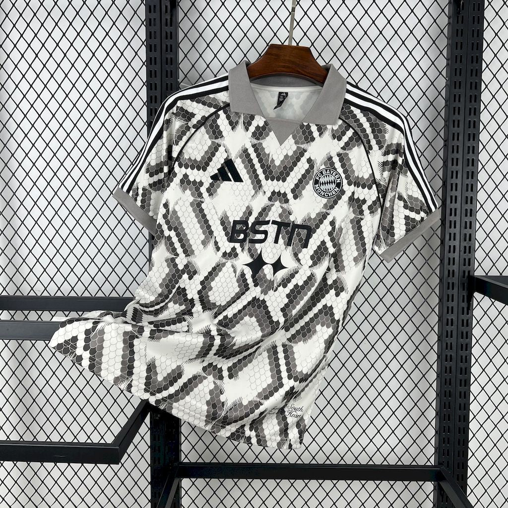 Camiseta Bayern Munich "Edición Especial Escamas Blancas" 2025/26 Versión Fan
