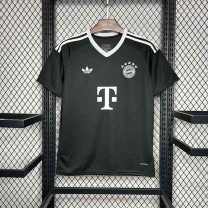 Camiseta Bayern Munich Entrenamiento 2024/25 Versión Fan