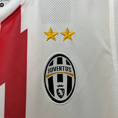 Camiseta Juventus Visita Retro 2010/11 Versión Fan