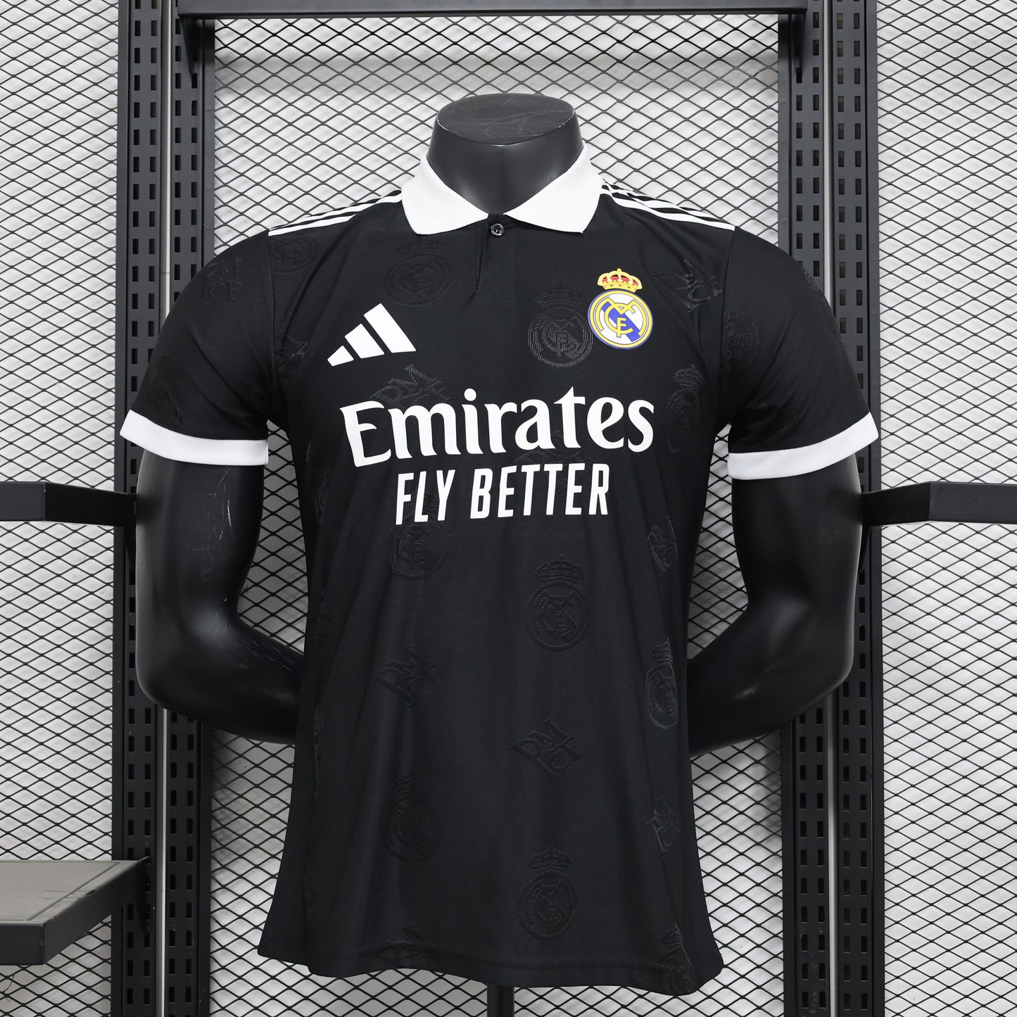 Camiseta Real Madrid Polo Negro 2025/26 Versión Jugador