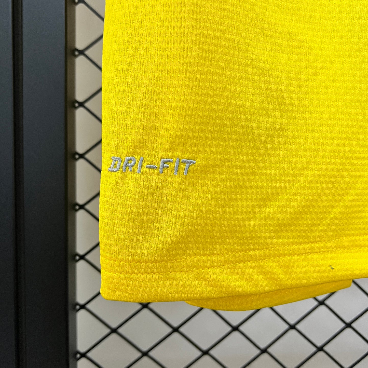 Camiseta Arsenal Visita Retro 2013/14 Versión Fan