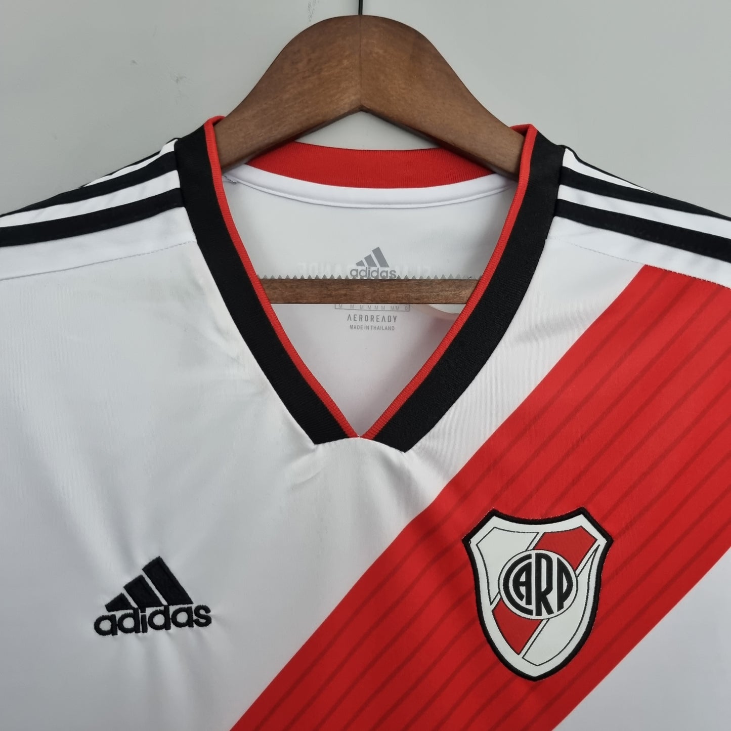 Camiseta River Plate Local Retro 2018