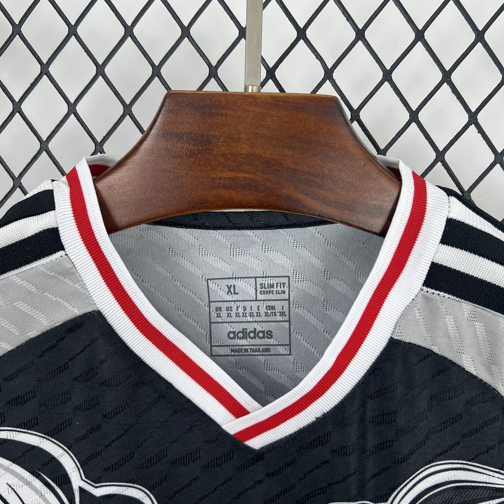 Camiseta Japón "Samurái Negro" 2025/26 Versión Fan