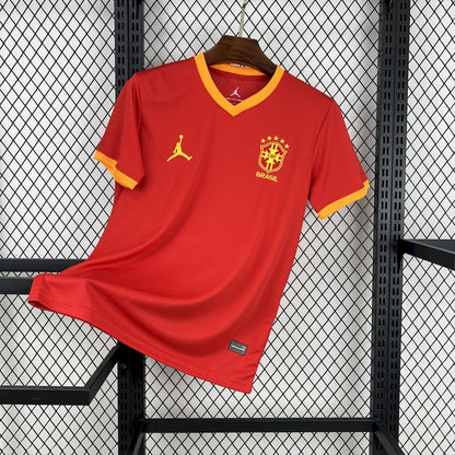 Camiseta Brasil "Jordan Rojo" 2025/26 Versión Fan