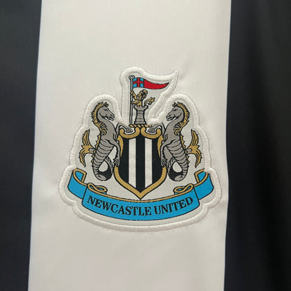 Camiseta Newcastle United Local 2024/25 Versión Fan