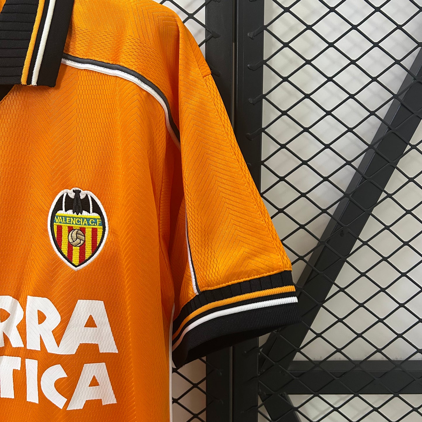 Camiseta Valencia CF Visita Retro 1999/00 Versión Fan
