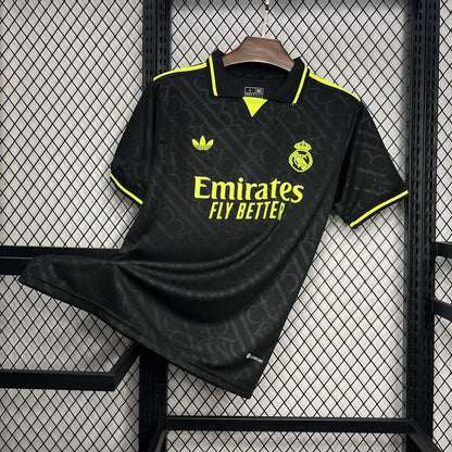 Camiseta Real Madrid Negro Neón 2024/25 Versión Fan