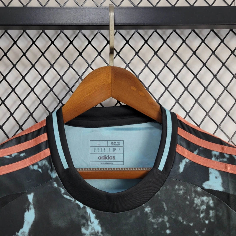 Camiseta Bayern Munich Visita 2023/24 Versión Fan