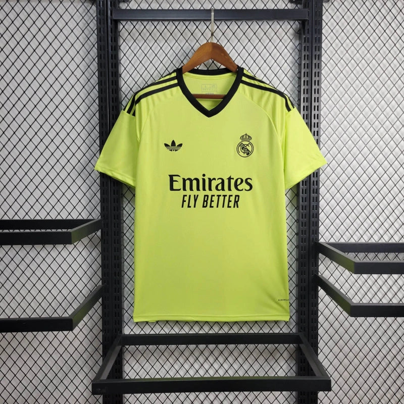 Camiseta Real Madrid Edición Especial Verde 2024/25 Versión Fan