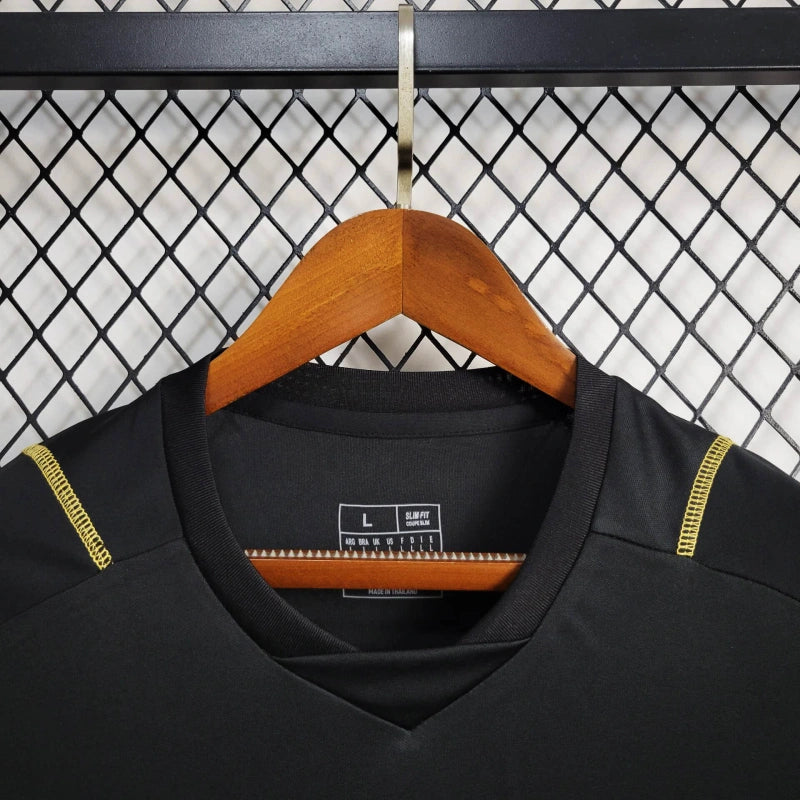 Camiseta Colo Colo Camiseta Entrenamiento 2024 Versión Fan