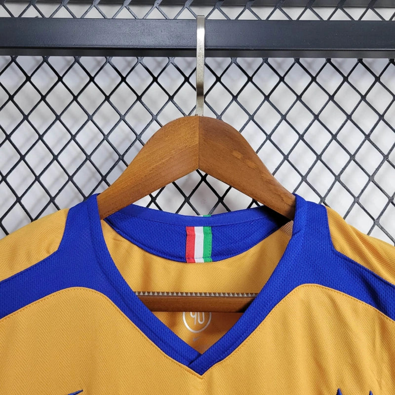 Camiseta Juventus Retro Tercera 2005/06 Versión Fan