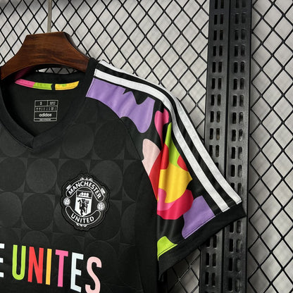 Camiseta Manchester United Entrenamiento Negra 2024/25 Versión Fan