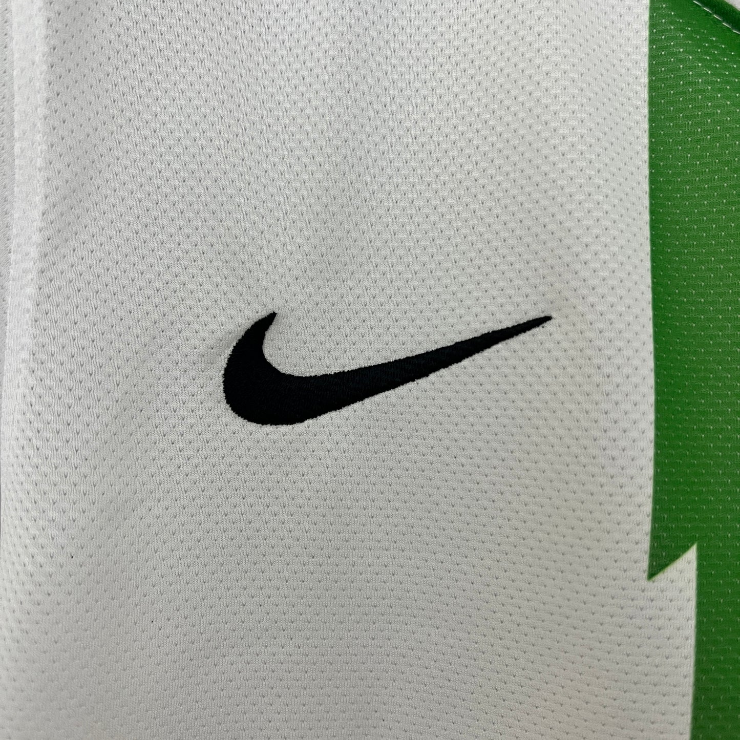 Camiseta Juventus Visita Retro 2010/11 Versión Fan