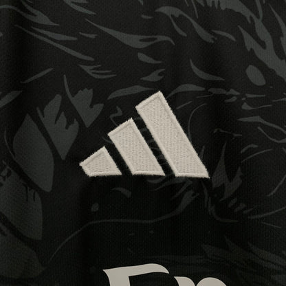 Camiseta Real Madrid Edición Black Dragon 2025/26 Versión Fan