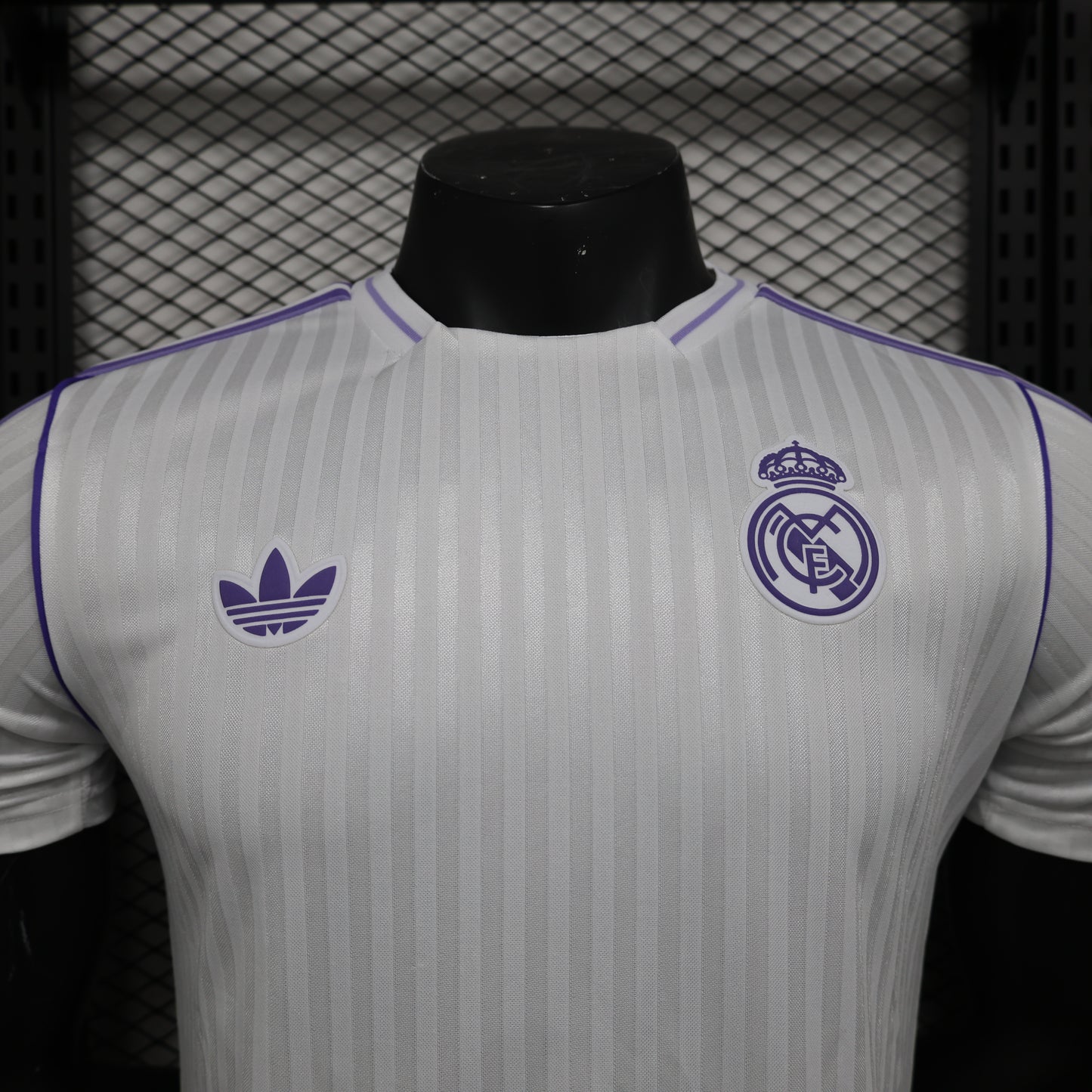 Camiseta Real Madrid Edición Especial Blanca 2025/26 Versión Jugador