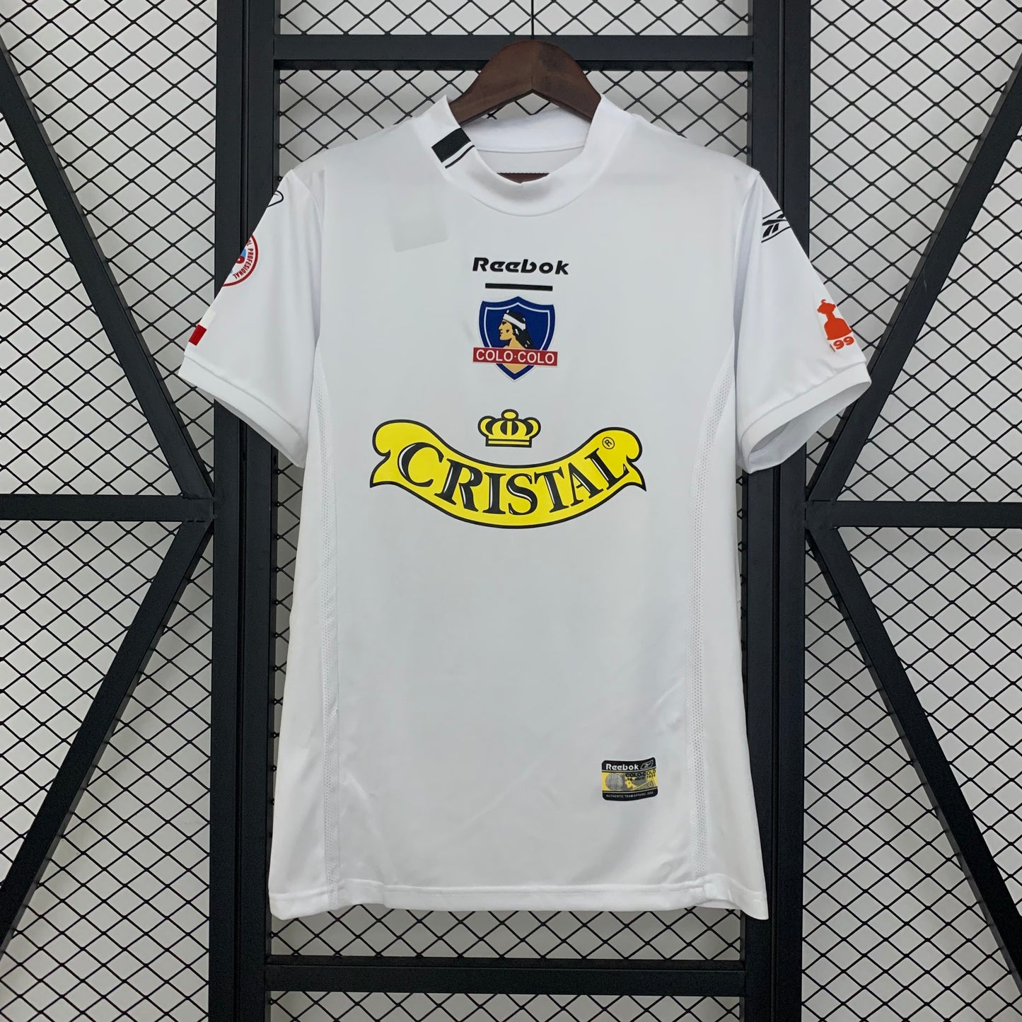 Camiseta Colo Colo Local Retro 2004/05 Versión Fan