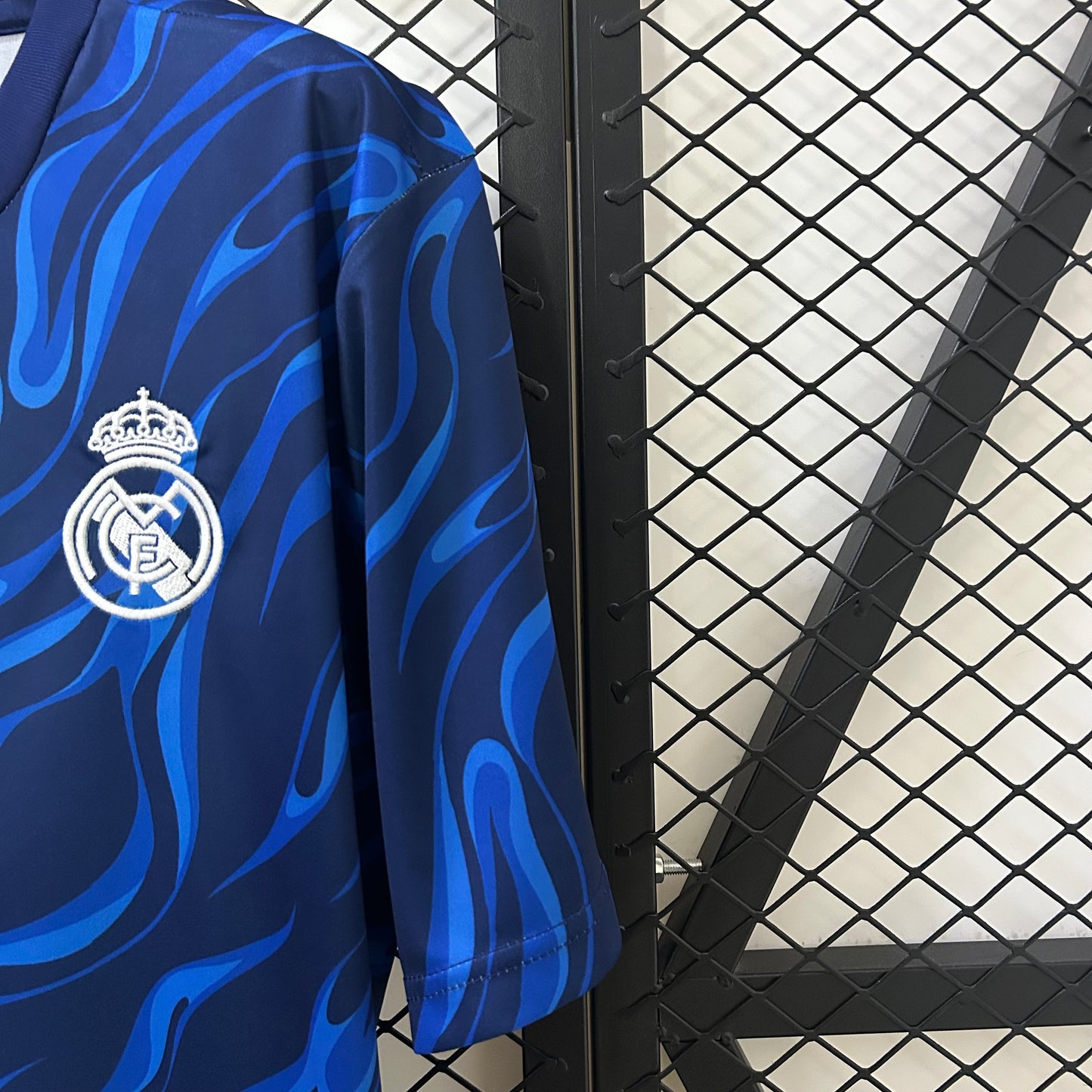 Camiseta Real Madrid Entrenamiento Azul 2025/26 Versión Fan