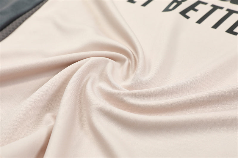 Buzo Completo Real Madrid Crema Con Cierre