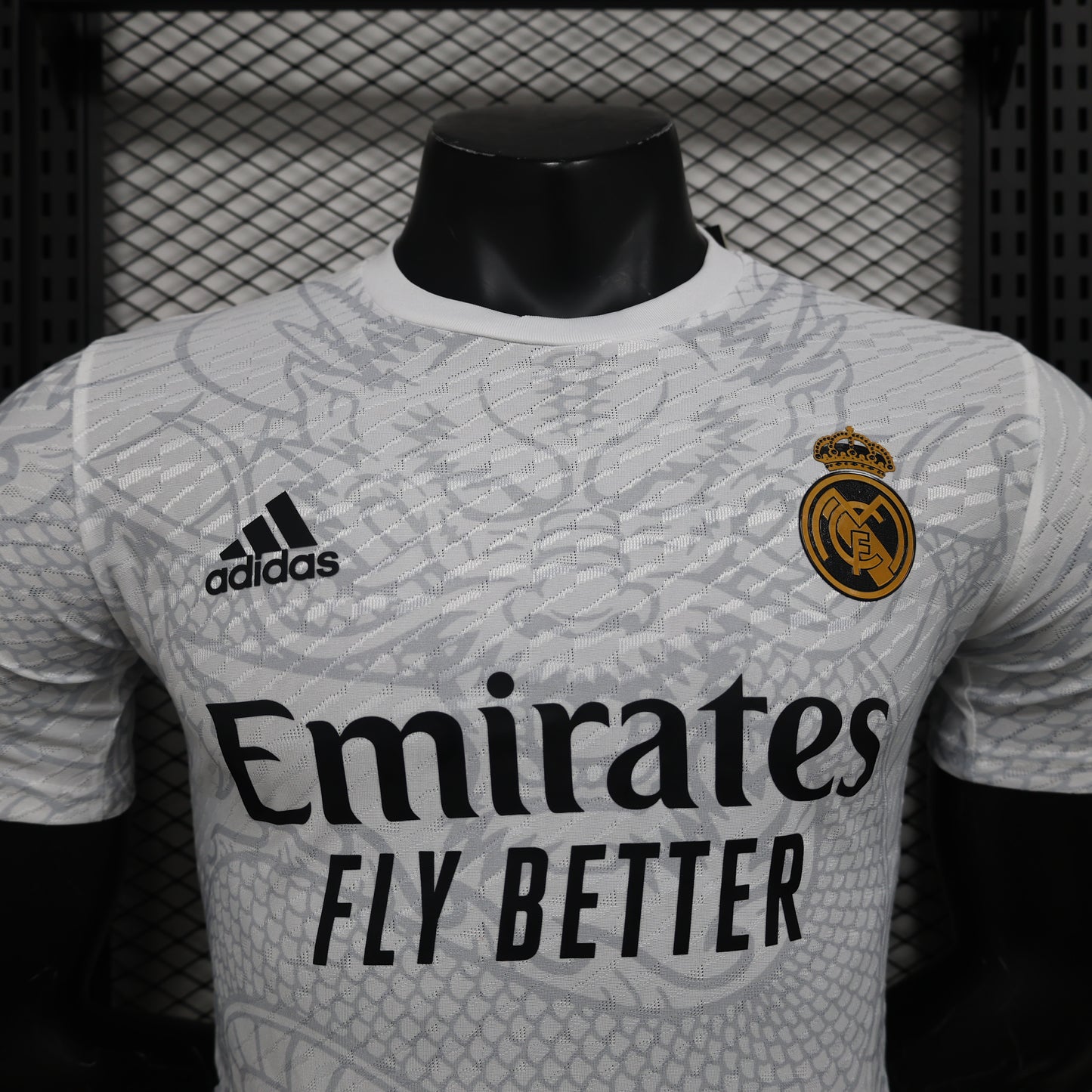 Camiseta Real Madrid Edición Dragón Blanco 2024/25 Versión Jugador