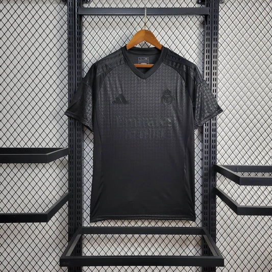 Camiseta Real Madrid "Especial Negra" 2024/25 Versión Fan