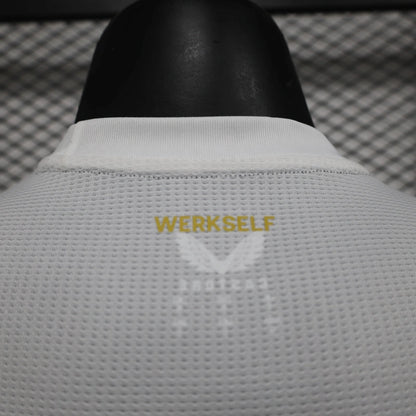 Camiseta Bayer 04 Leverkusen Visita 2024/25 Versión Jugador