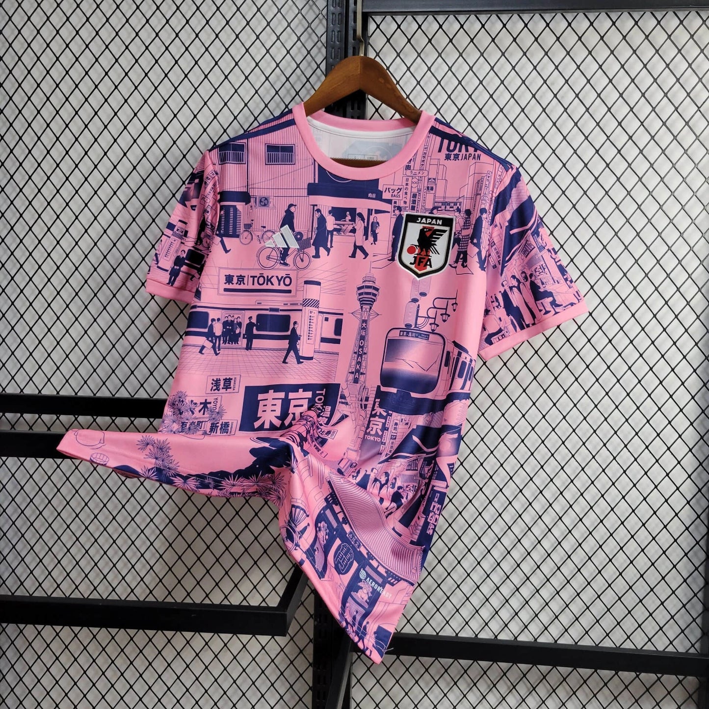 Camiseta Japón Edición Especial "Tokio Rosa" 2024 Versión Fan