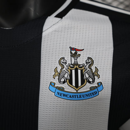 Camiseta Newcastle Local 2024/25 Versión Jugador