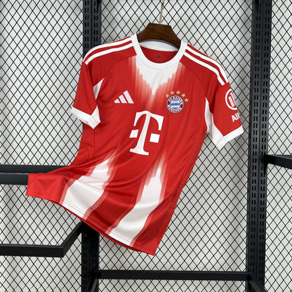Camiseta Bayern Munich Local 2025/26 Versión Fan