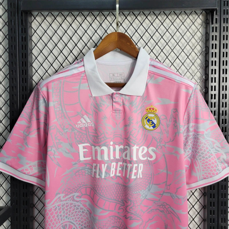 Camiseta Real Madrid 2024/25 Dragón Rosado Versión Fan