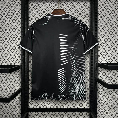 Camiseta Real Madrid Edición Especial "Black Panther" 2024/25 Versión Fan